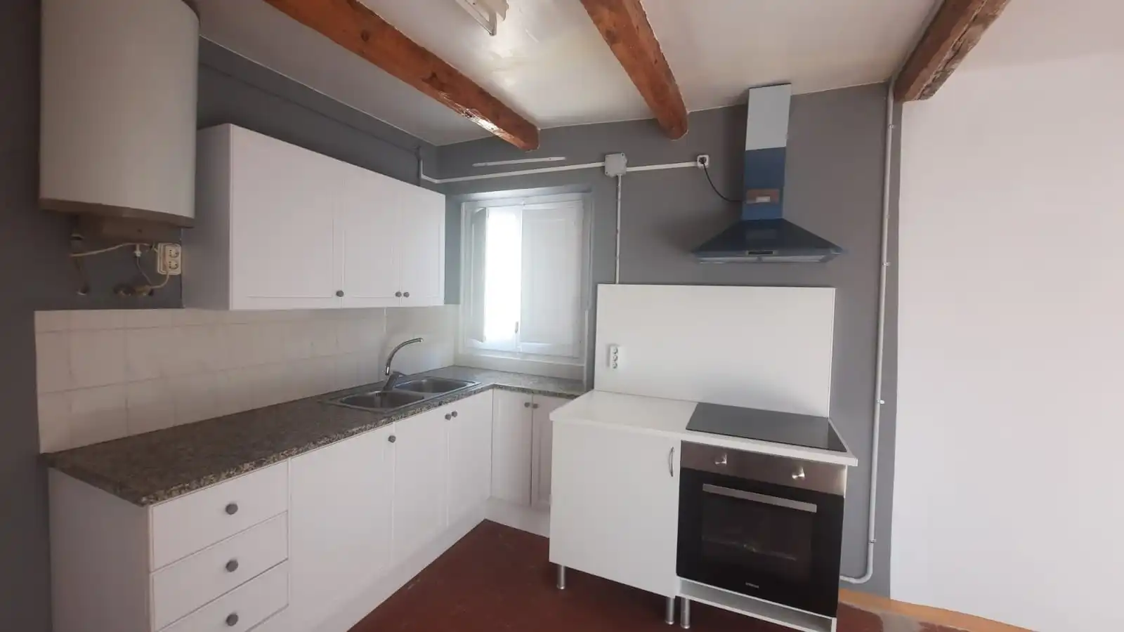 Küche von Wohnung zur Miete in Olvan