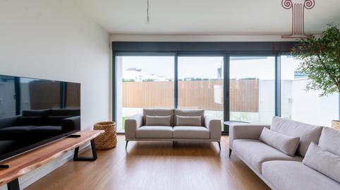 Photo 3 of Single-family semi-detached for sale in Avenida Via Lactea , Nuevo Bulevar, Mairena del Aljarafe