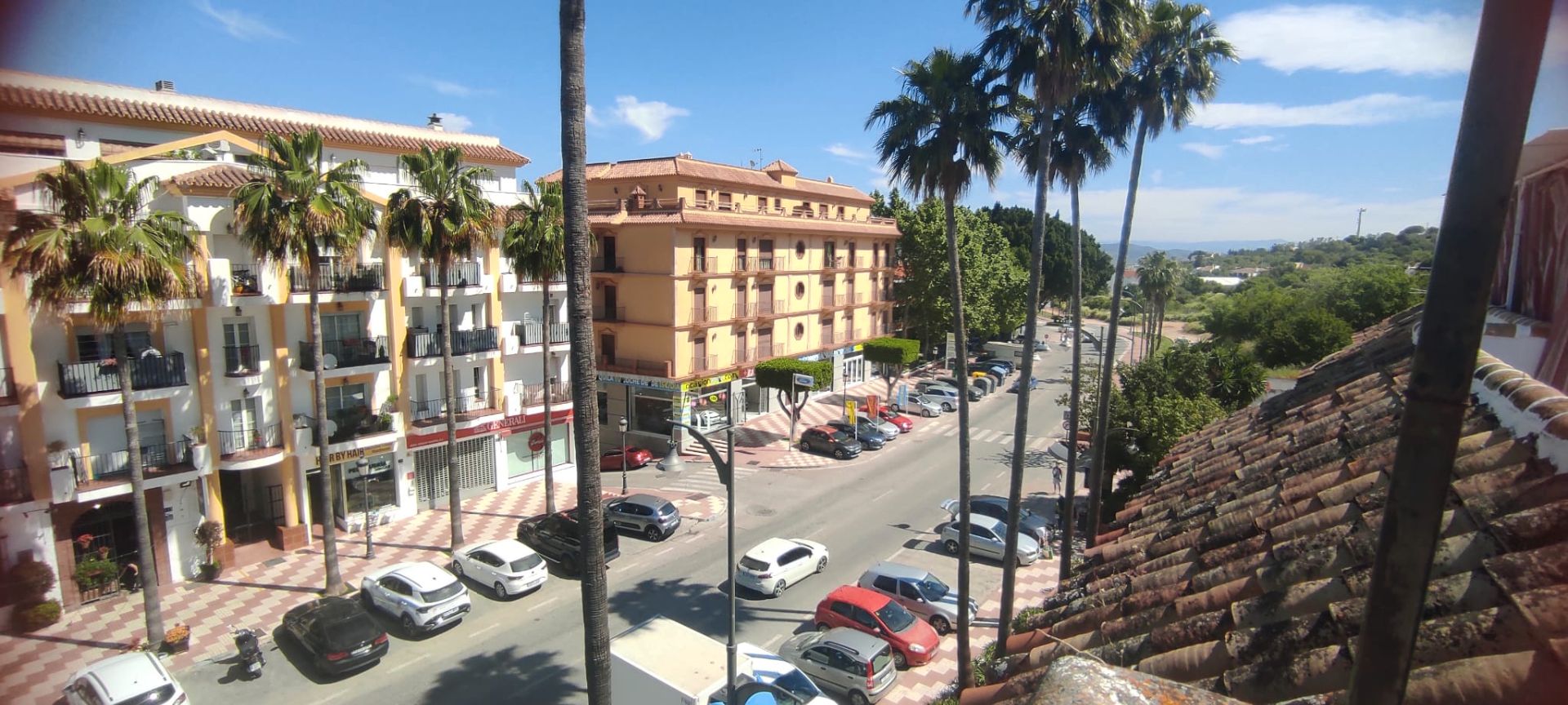 Außenansicht von Wohnung miete in Alhaurín El Grande mit Klimaanlage, Terrasse und Möbliert