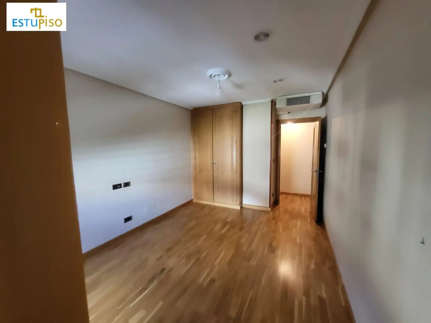 Flat for rent in León Capital   with Balcony