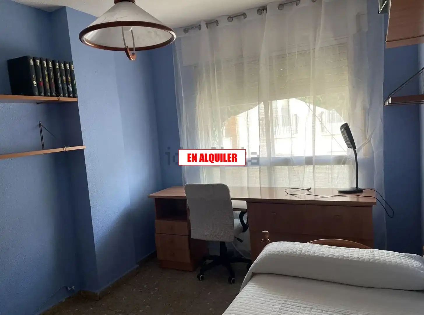 Habitación de Piso de alquiler en Ciudad Real con Aire acondicionado, Terraza y Amueblado