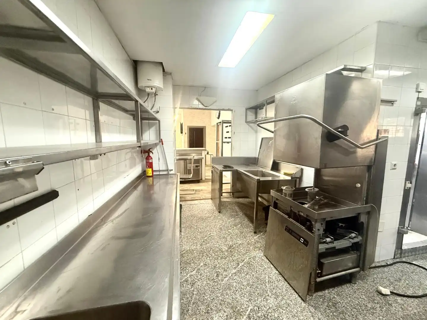 Cocina de Local en venta en Málaga con Aire acondicionado, Calefacción y Amueblado