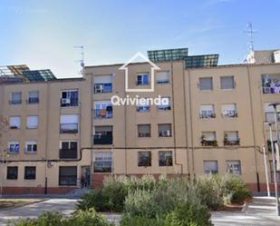 Vista exterior de Pis en venda en Terrassa