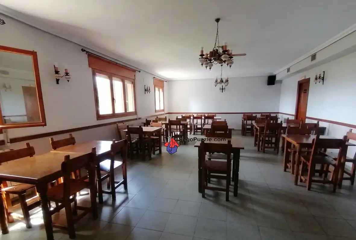Haus oder Chalet zum Verkauf in Roda de Eresma mit Klimaanlage, Heizung und Terrasse