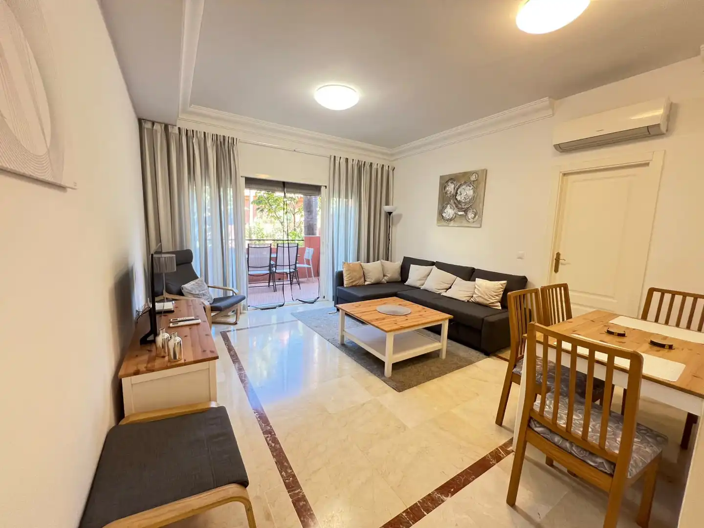 Sala de estar de Planta baja de alquiler en Estepona Pueblo