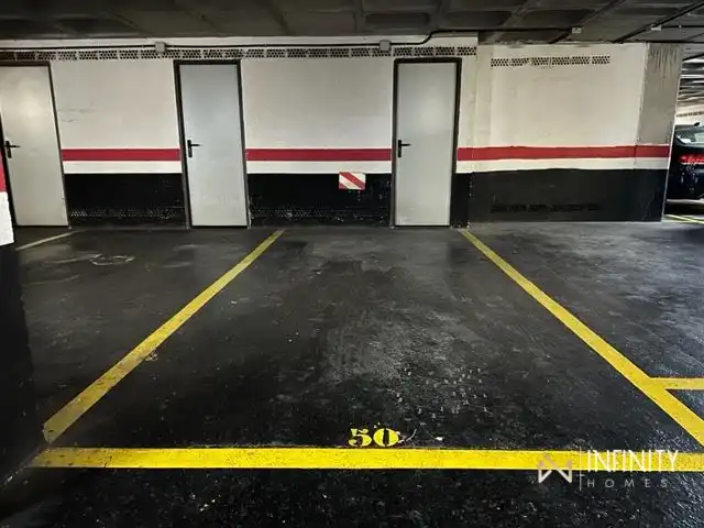 Parkplatz von Maisonette zur Miete in Bilbao  mit Heizung, Privatgarten und Terrasse