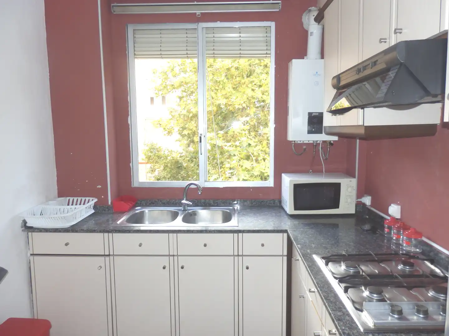 Cocina de Piso para compartir en Valencia con Aire acondicionado, Amueblado y Horno