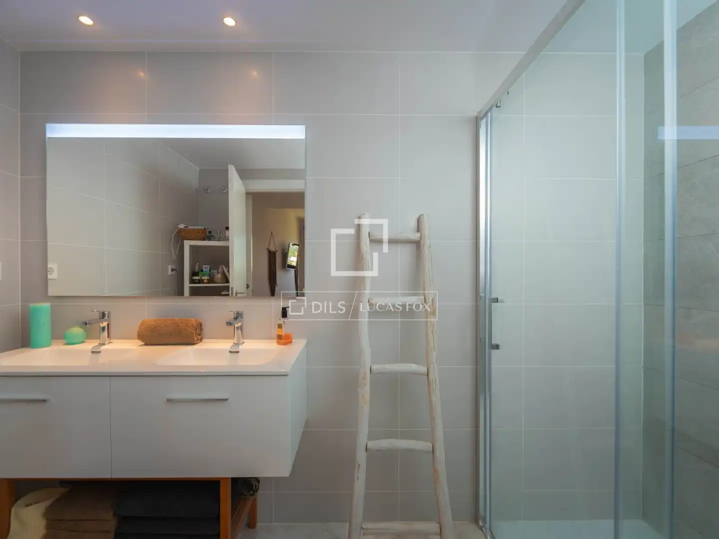 Bathroom of Flat for sale in Eivissa  with Air Conditioner, Heating and Terrace