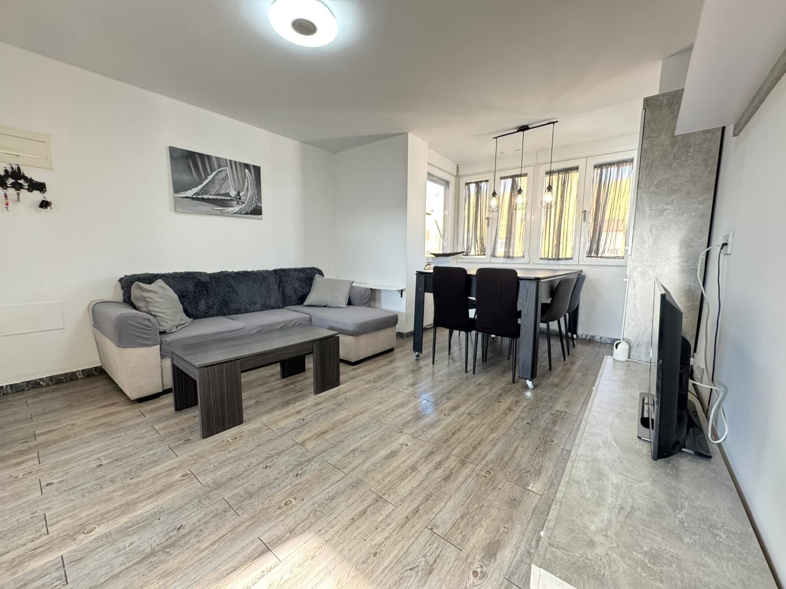 Living room of Flat for sale in Algeciras  with Storage room