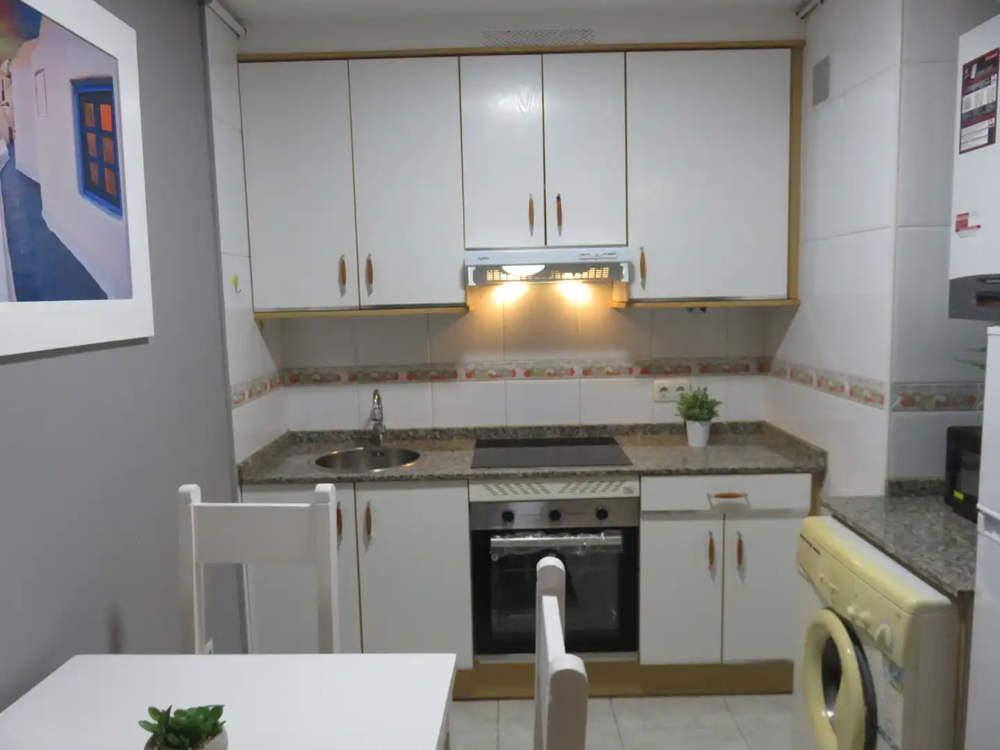 Cocina de Apartamento de alquiler en Castrillón con Calefacción, Amueblado y Horno
