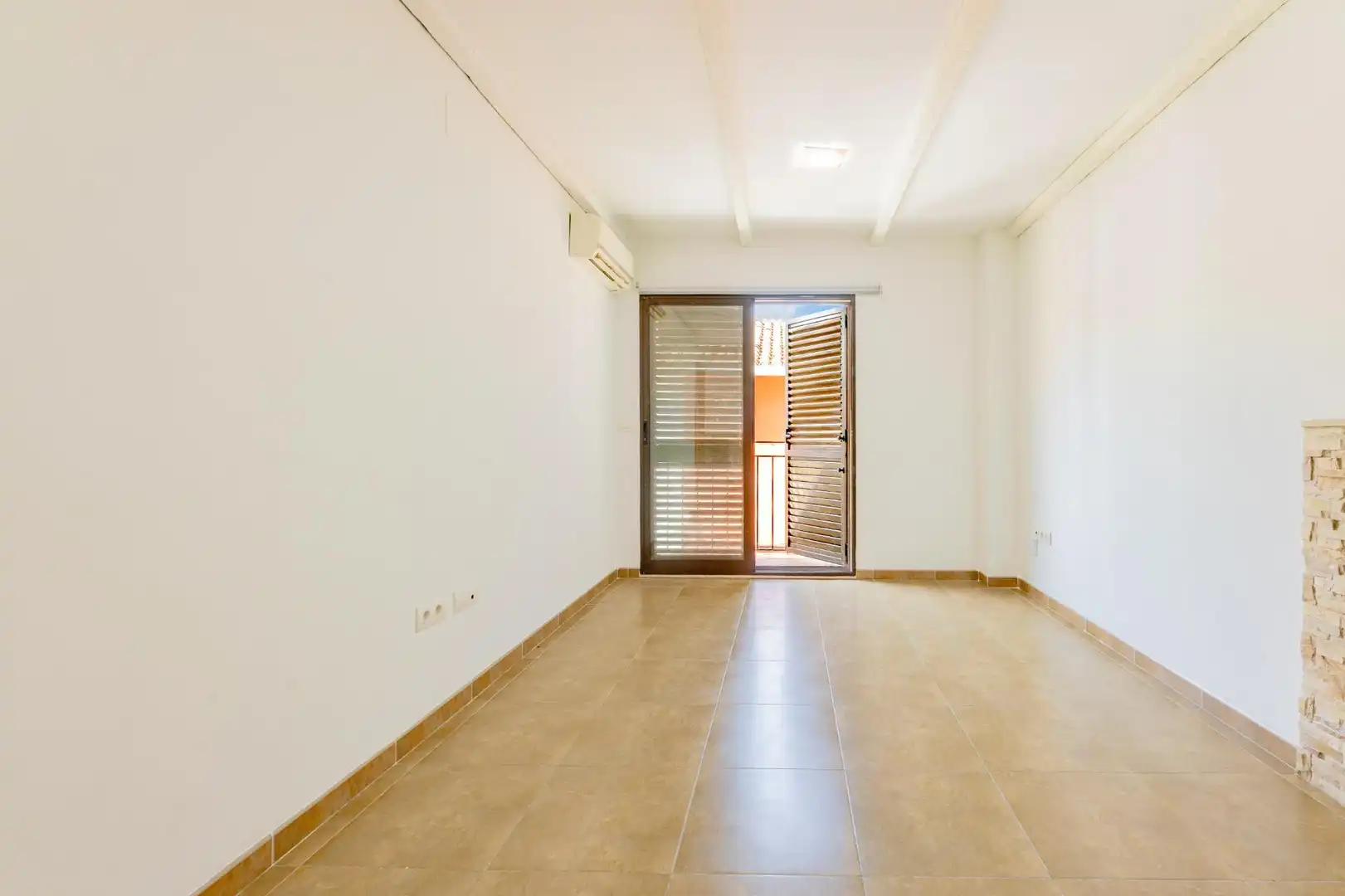 Flat for sale in L'Alcúdia de Crespins  with Air Conditioner