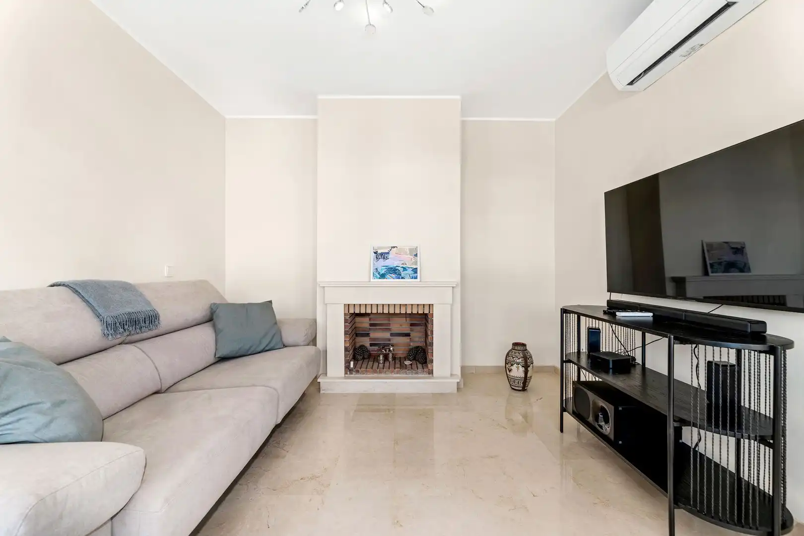 Casa con piscina en venta en Riviera del Sol, imagen 8