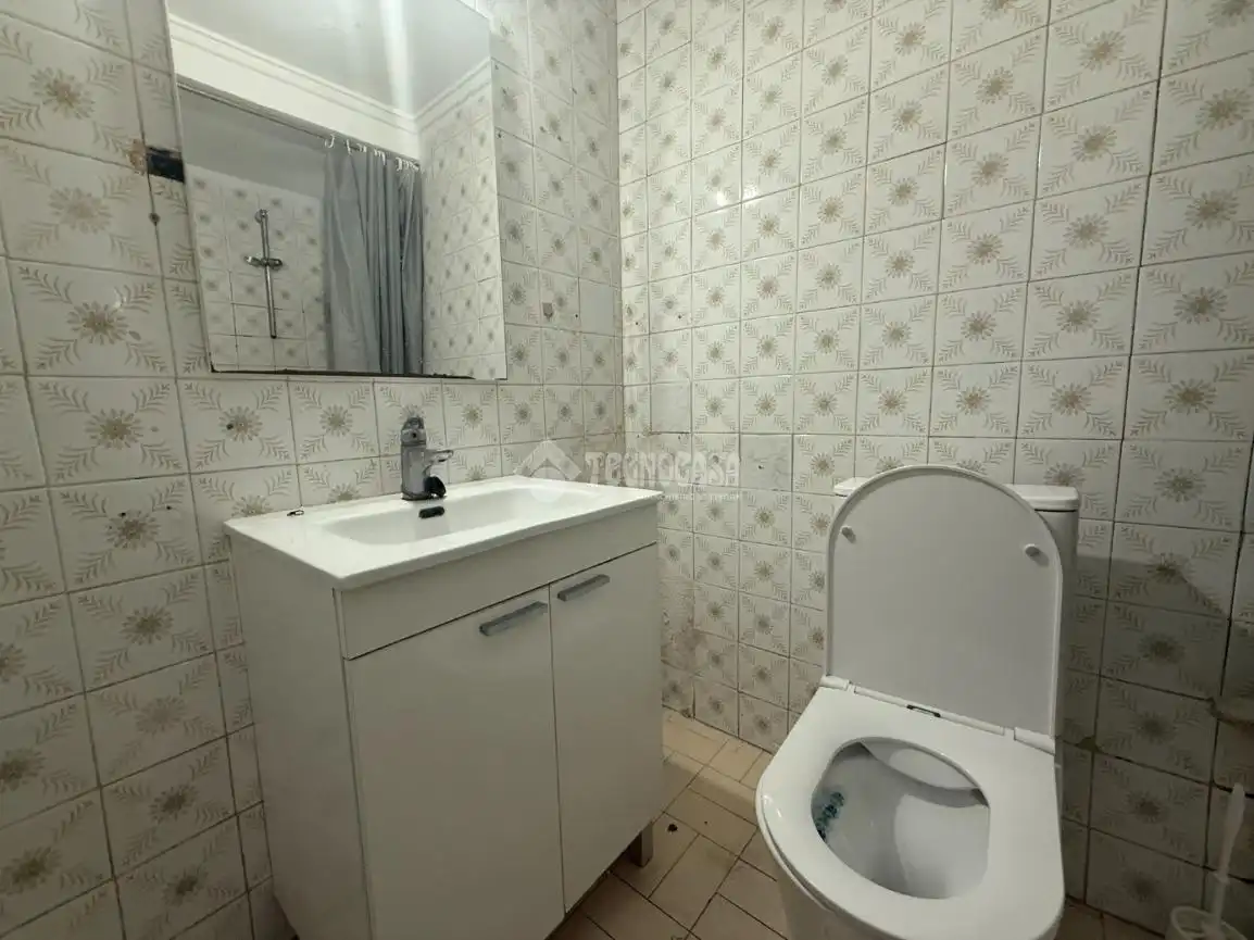 Bathroom of Flat for sale in Valencia  with Terrace and Balcony