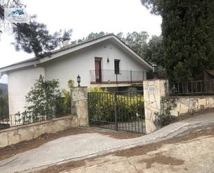 Vista exterior de Casa o xalet en venda en Dosrius amb Jardí privat i Terrassa