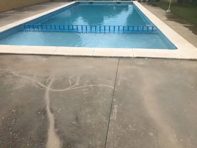 Piscina de Pis en venda en Córdoba amb Aire condicionat