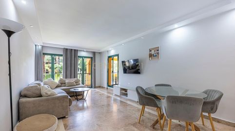 Foto 3 de Apartament en venda a Av Barcelona (de) 6 Cjt Los Jazminesmarbella (mála, 11, Nueva Alcántara, Marbella
