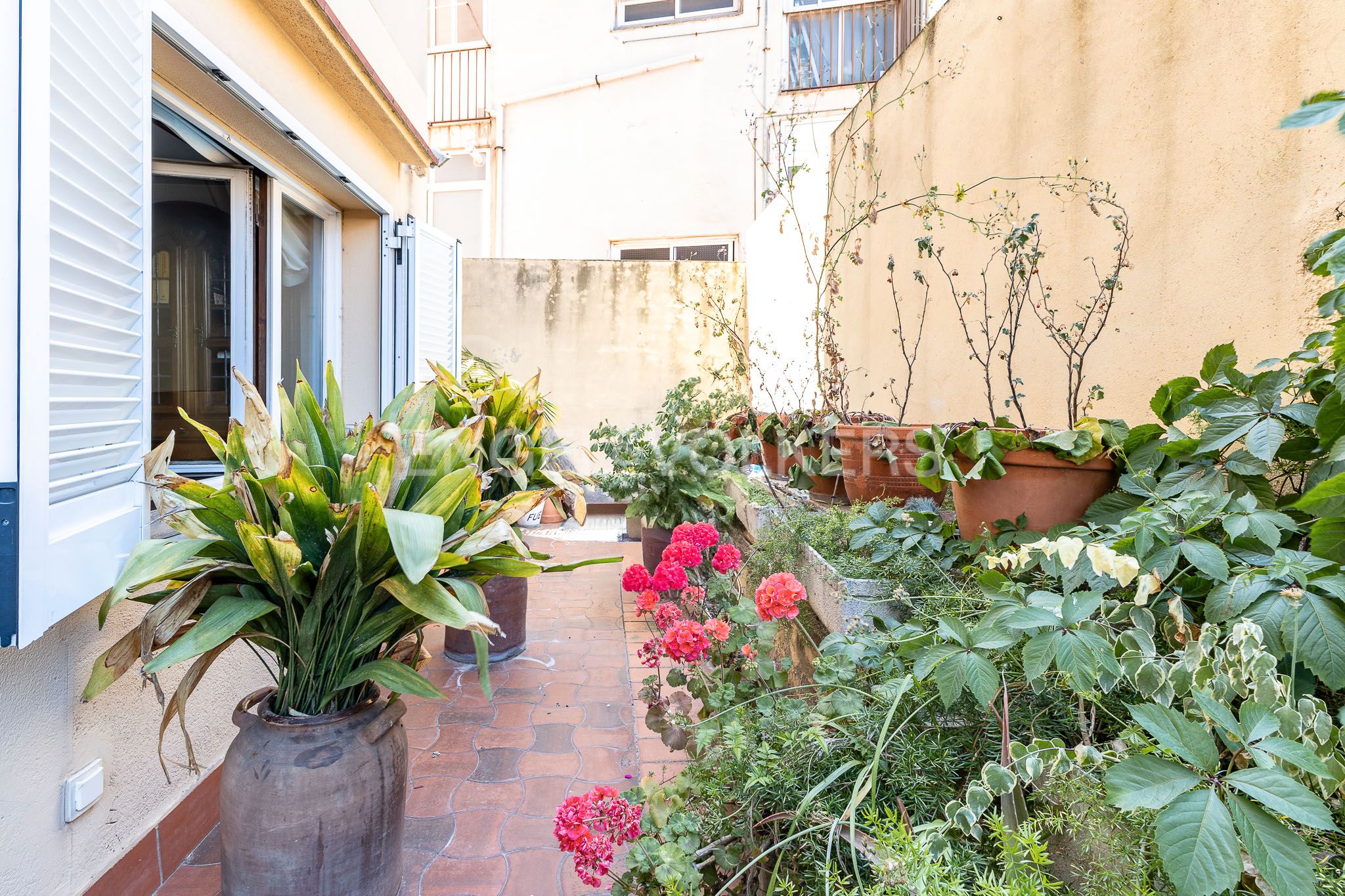 Terrassa de Apartament en venda en Sant Boi de Llobregat amb Aire condicionat, Calefacció i Jardí privat