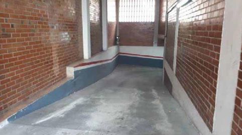 Foto 2 de Garatge en venda a C/ Marqués de Fuertegollano, La Portalada - Varea, Logroño