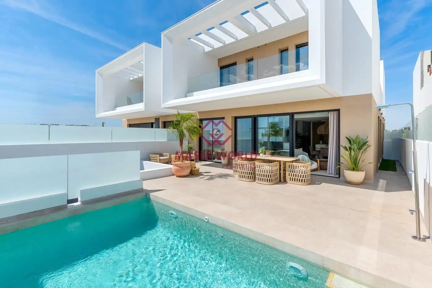 Terraced house with pool for sale in Dolores