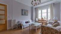 Living room of Flat for sale in  Madrid Capital  with Heating, TV and Balcony