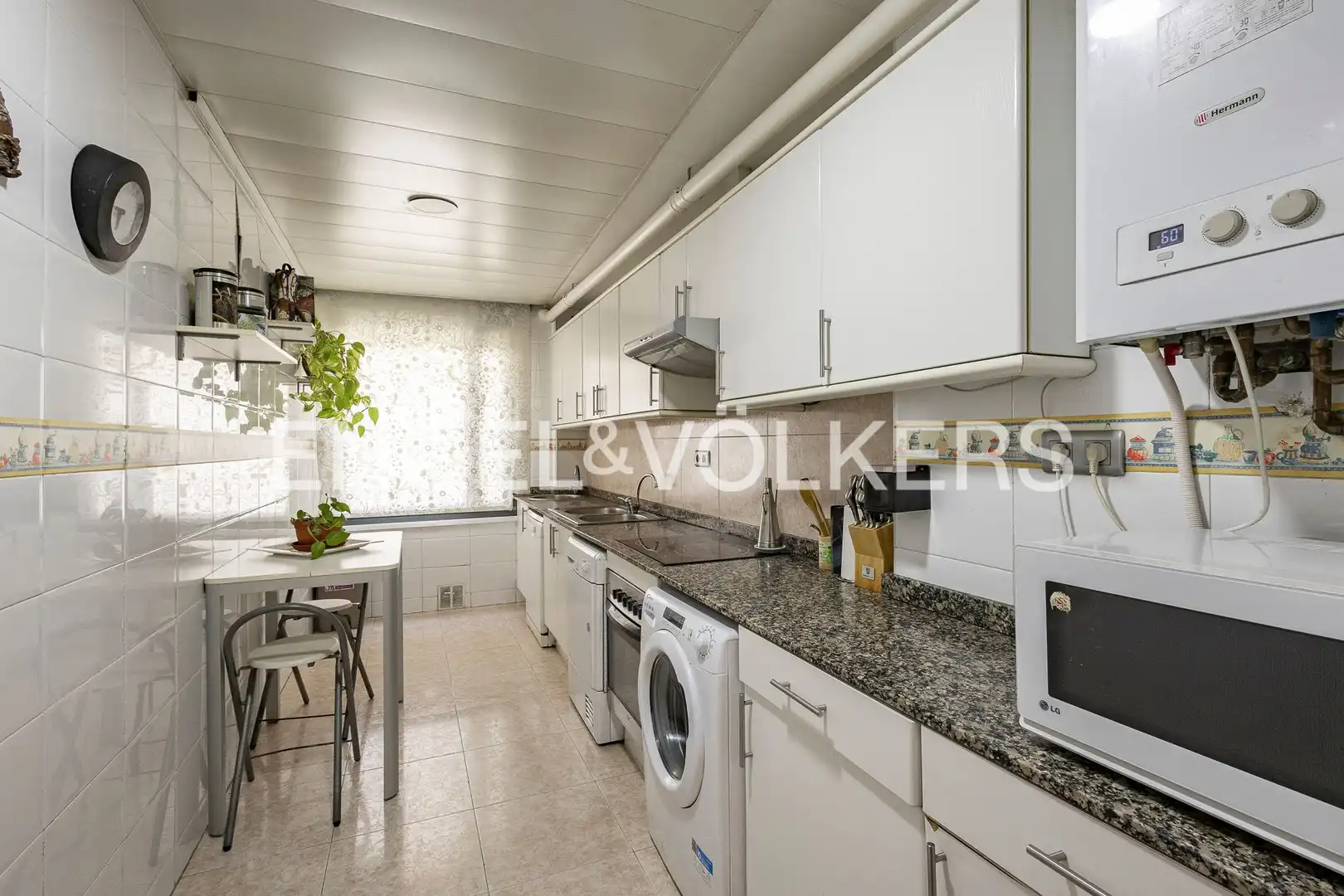 Kitchen of Flat for sale in Sant Andreu de la Barca  with Heating and Private garden