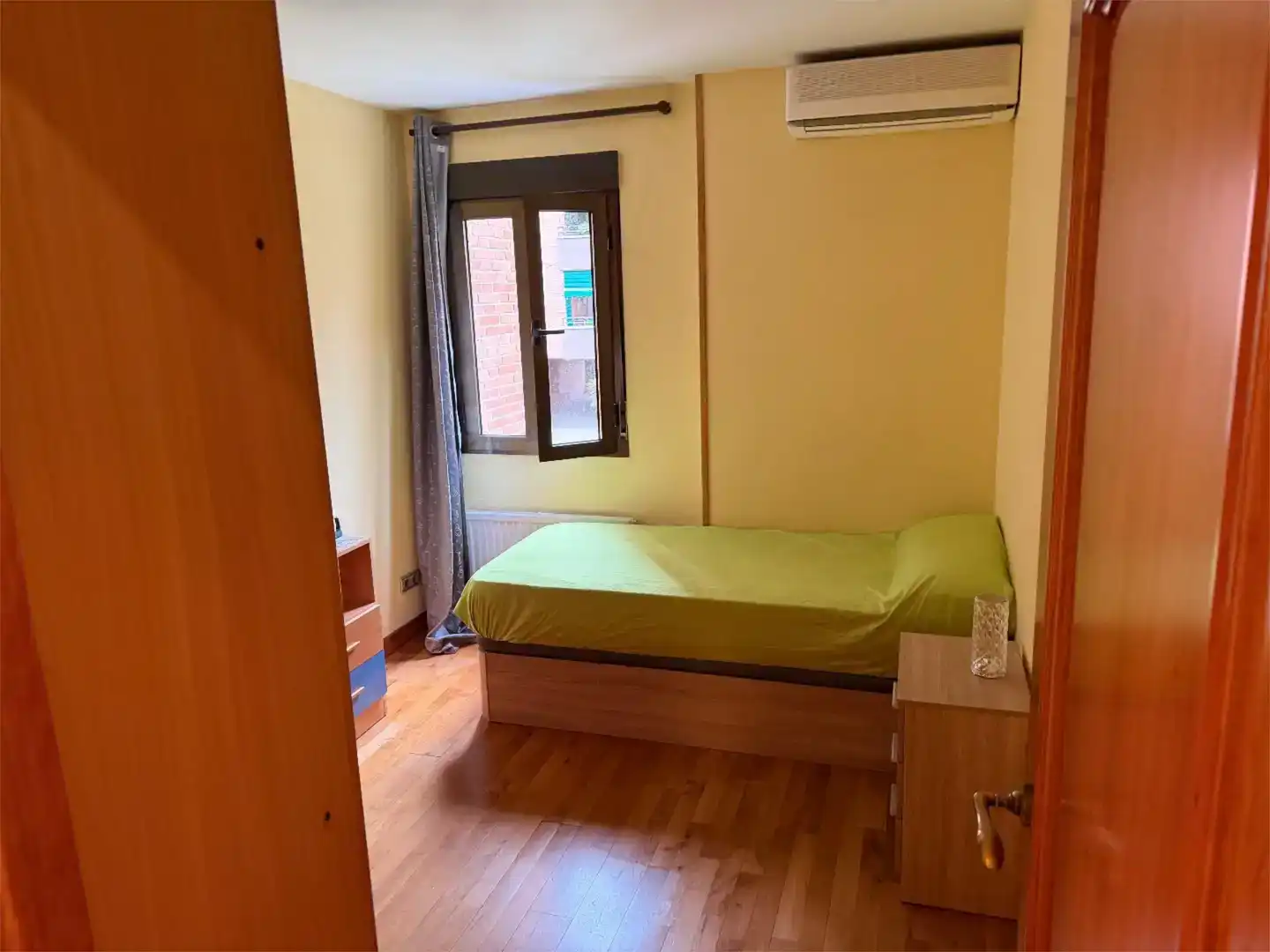 Dormitori de Pis en venda en Leganés amb Aire condicionat, Jardí privat i Parquet