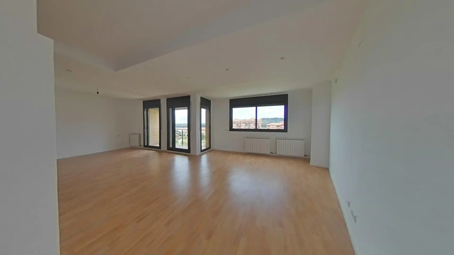 Living room of Flat for sale in Castellar del Vallès