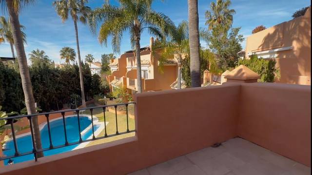 Casa adosada en Alquiler en Bahía de Marbella