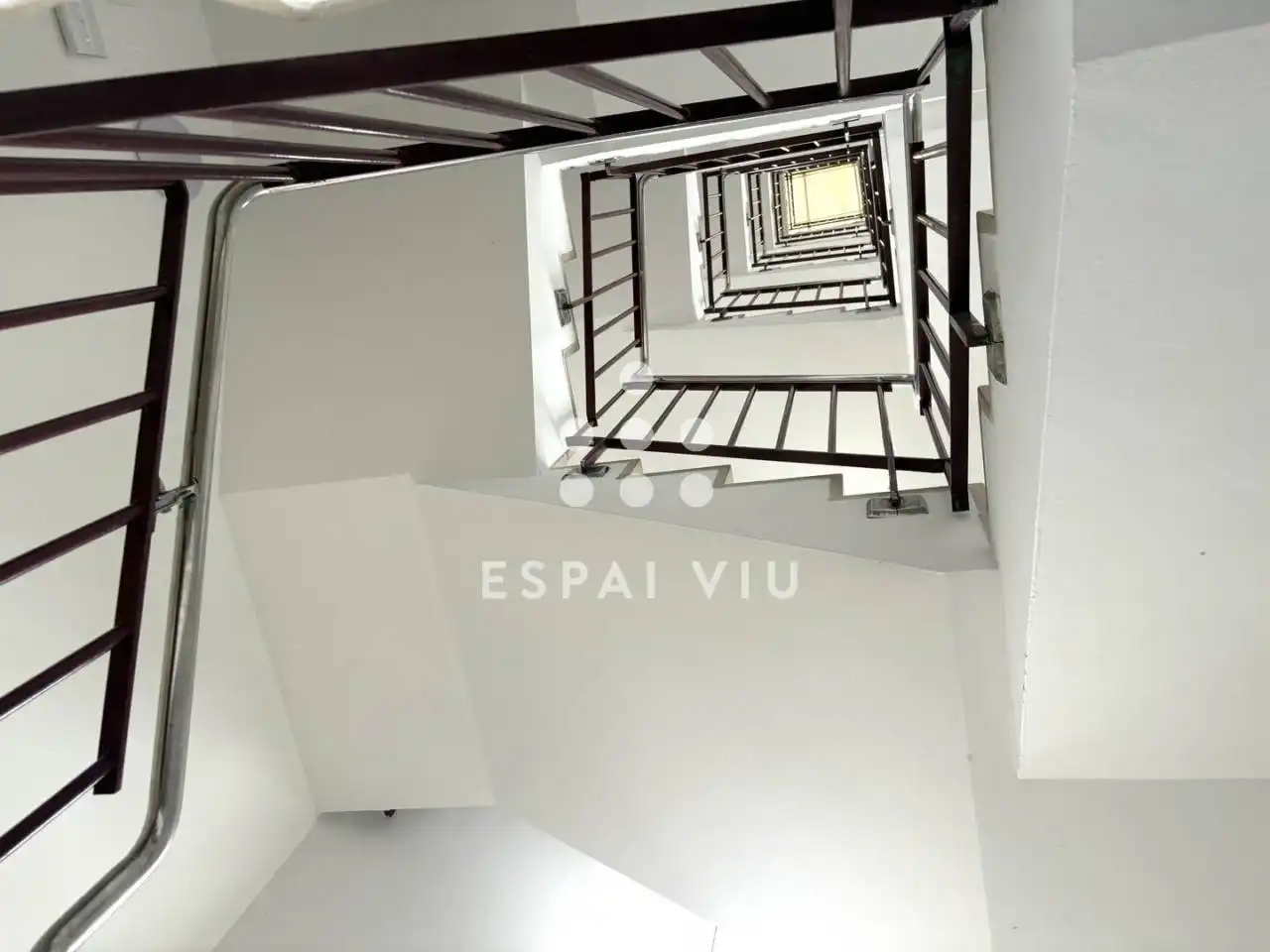 Piso en venta en Espronceda