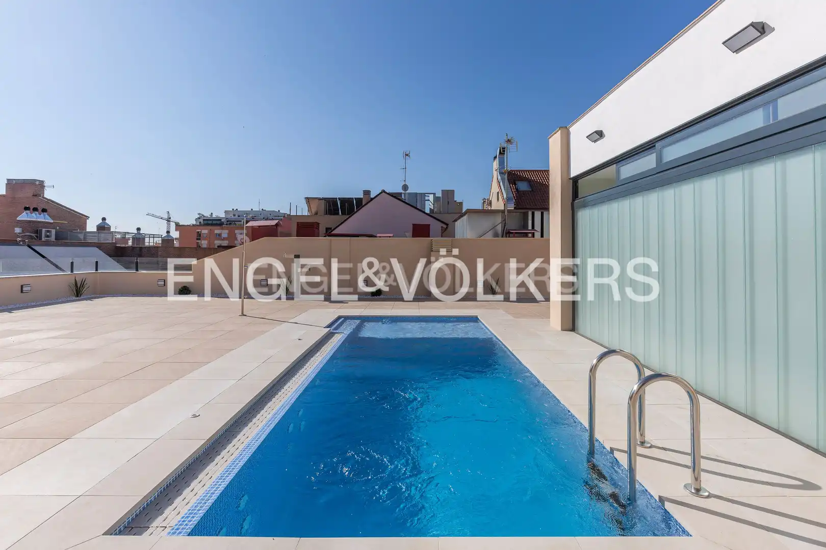 Piscina de Pis en venda en Barrio de Salamanca