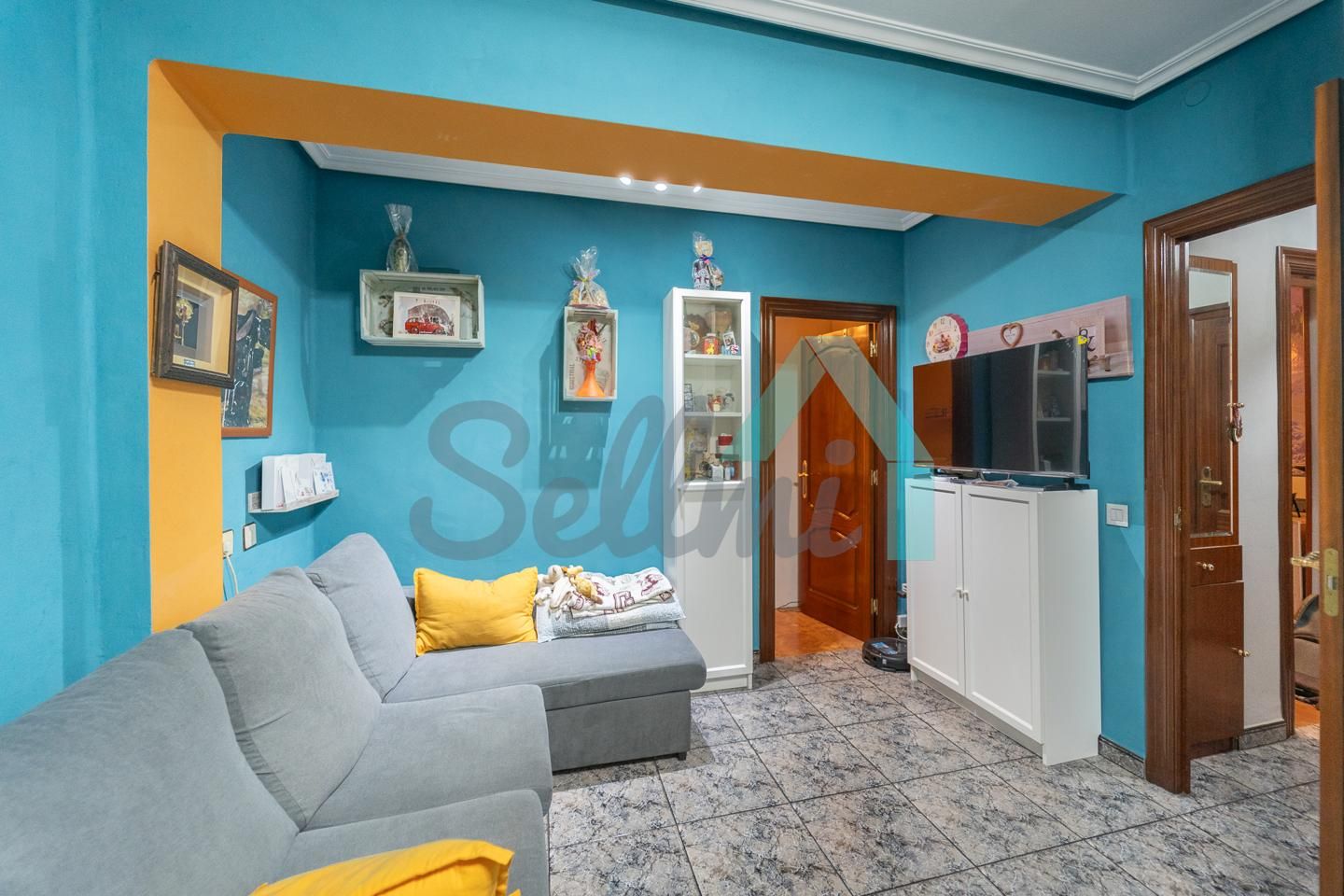 Living room of Flat for sale in Laviana  with Terrace and Furnished