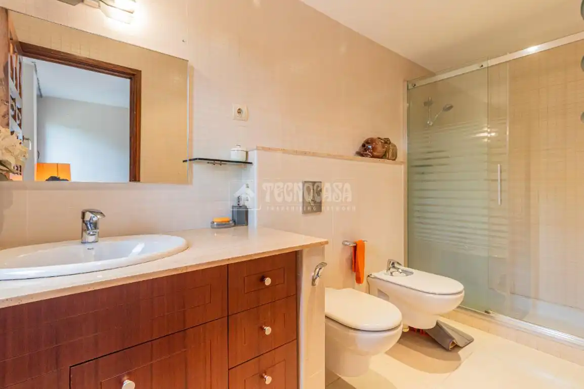 Baño de Casa o chalet en venta en Sant Cugat del Vallès con Aire acondicionado y Terraza