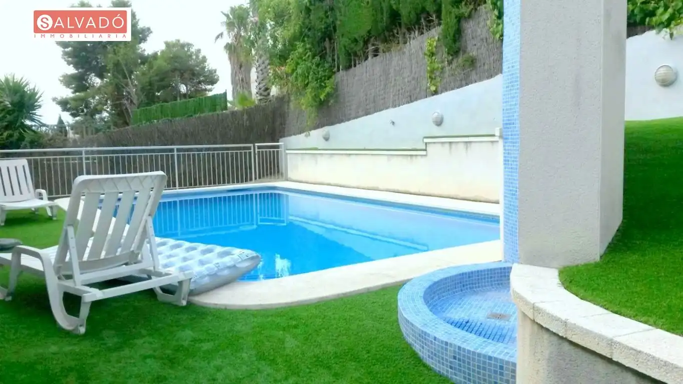 Piscina de Planta baja en venta en Calafell con Aire acondicionado, Calefacción y Terraza