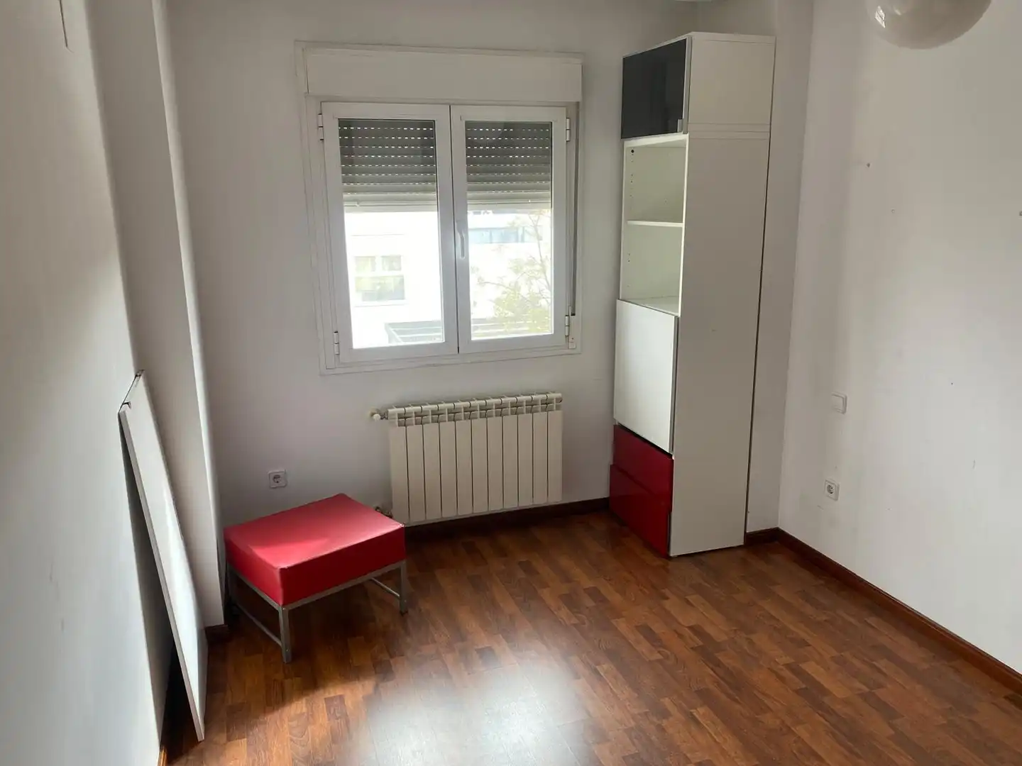 Habitación de Casa adosada en venta en Poblete con Aire acondicionado, Calefacción y Jardín privado