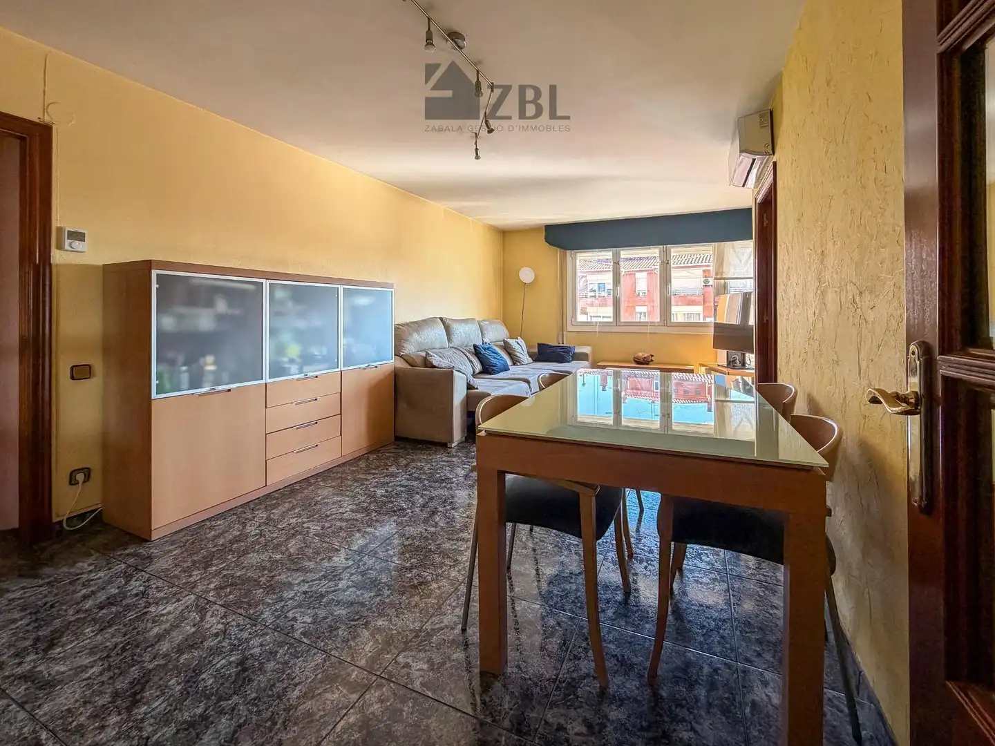 Sala d'estar de Pis en venda en Manresa amb Aire condicionat, Calefacció i Terrassa