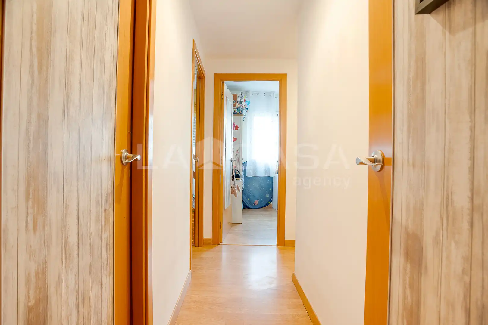 Piso en venta en Can Tintorer - Can Tries
