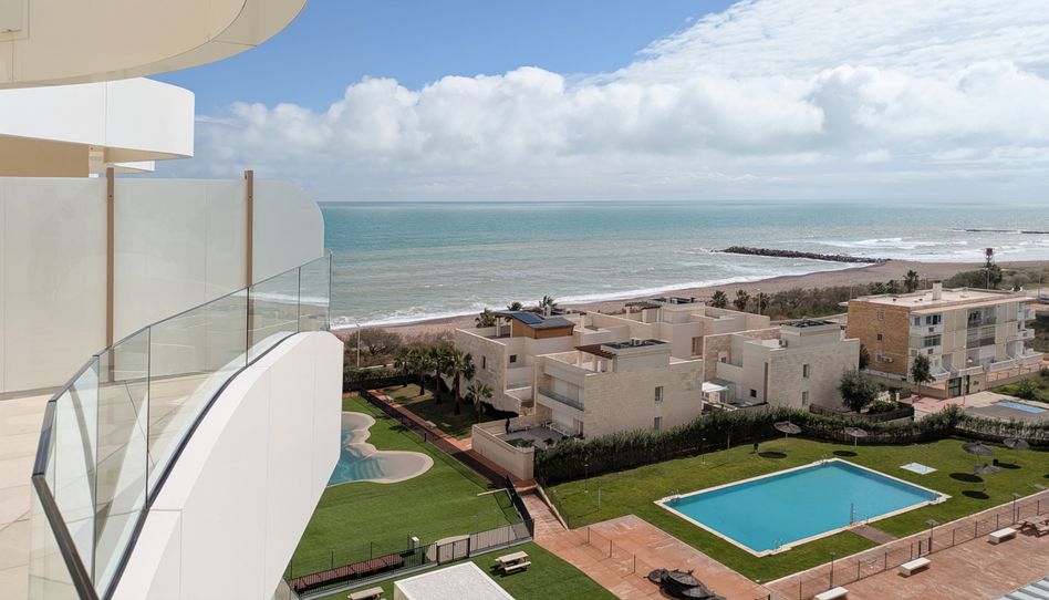 Foto 1 de Piso en venta en Avinguda de la Tramuntana, 22, Playa del Puig, Valencia