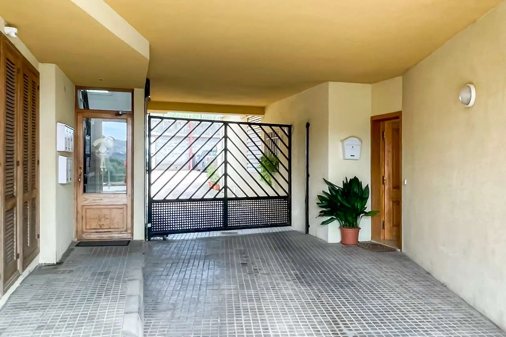 Planta baixa en venda en Capdepera amb Aire condicionat, Terrassa i Moblat