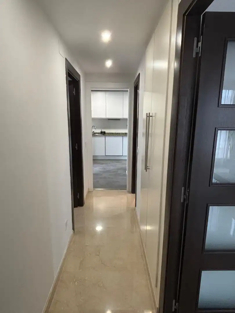 Wohnung zur Miete in Valencia mit Klimaanlage, Heizung und Privatgarten