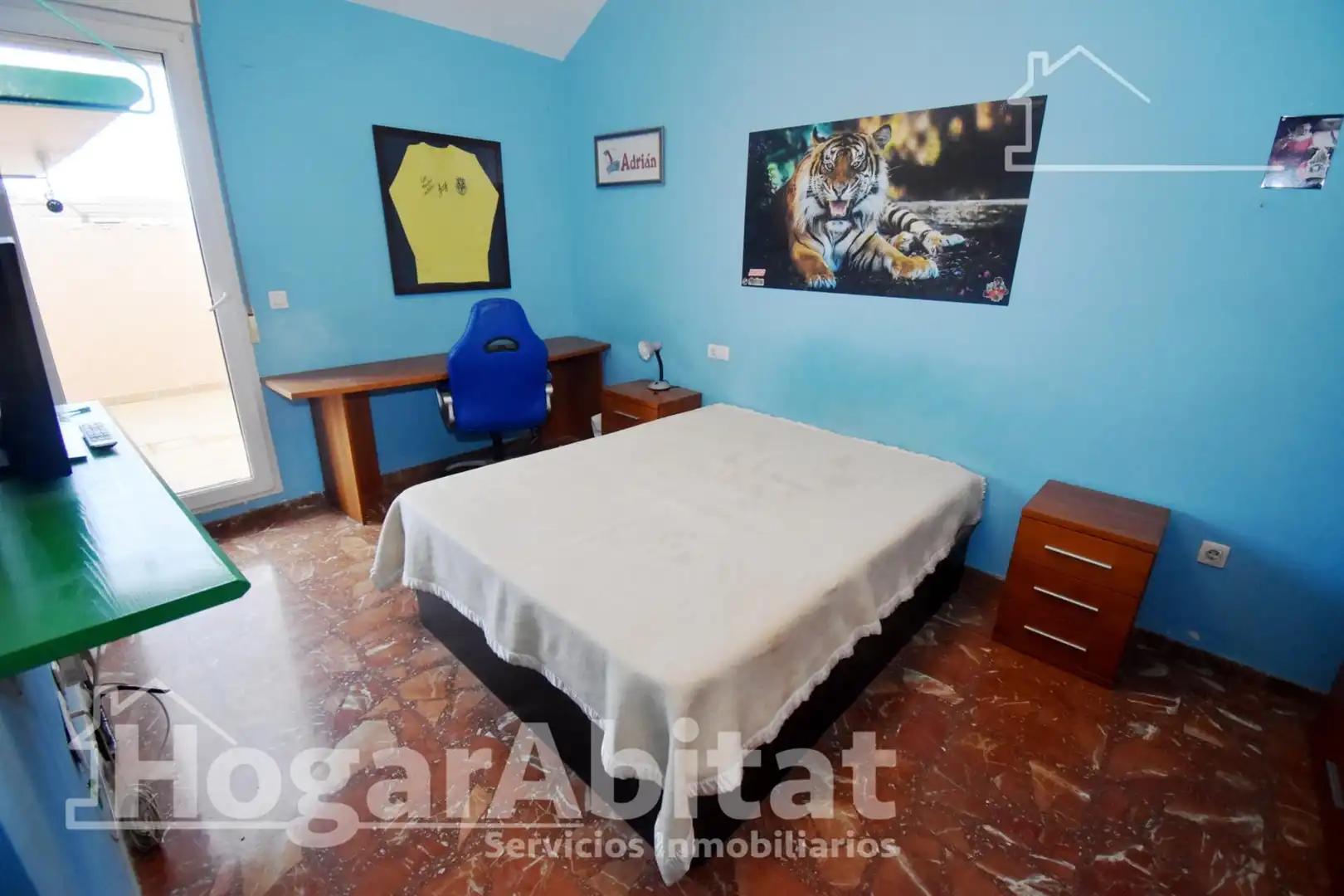 Dormitori de Àtic en venda en Vila-real amb Terrassa, Traster i Moblat
