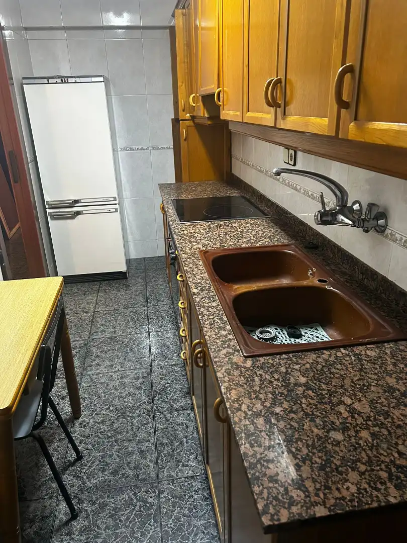 Küche von Wohnung zum Verkauf in Granollers mit Heizung, Ofen und Waschmaschine