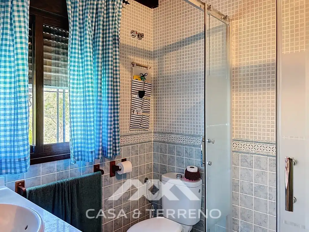 Bathroom of Country homes for sale in El Borge  with Air Conditioner and Swimming Pool