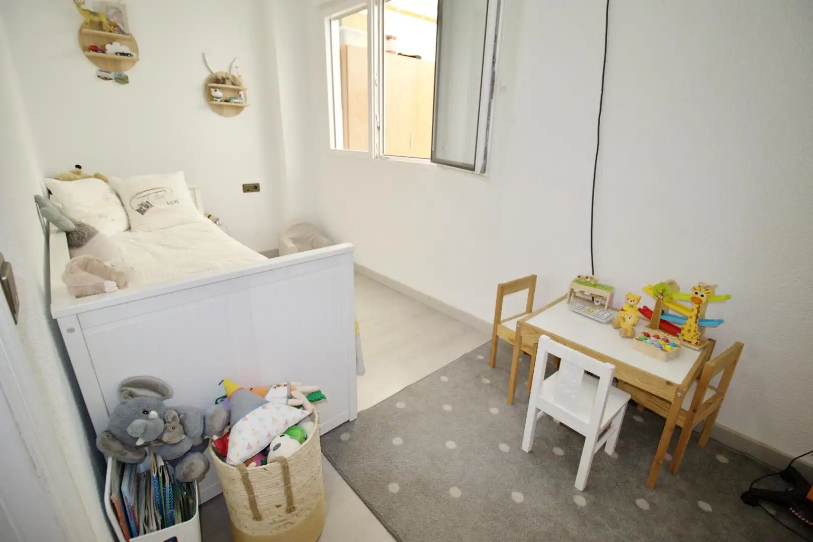 Habitación de Apartamento en venta en Elche / Elx con Terraza