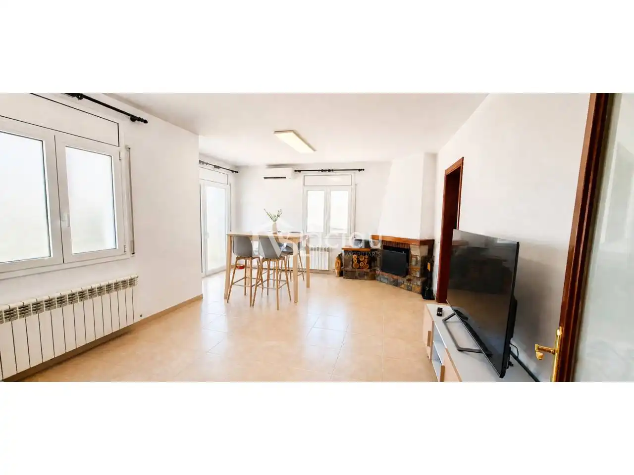 Sala de estar de Casa o chalet en venta en Olesa de Montserrat con Aire acondicionado, Calefacción y Terraza