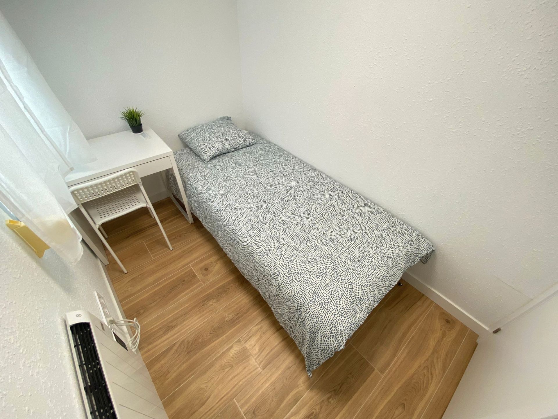 Flat to share in Avenida de la Albufera, 143, Numancia