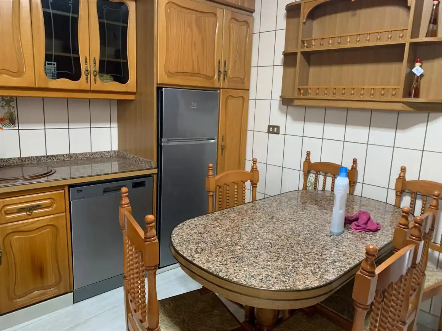 Cuina de Pis en venda en Chantada amb Parquet, Traster i Moblat