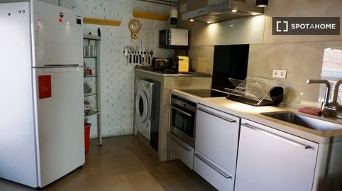 Foto 2 de Piso de alquiler en Russafa, Valencia Capital