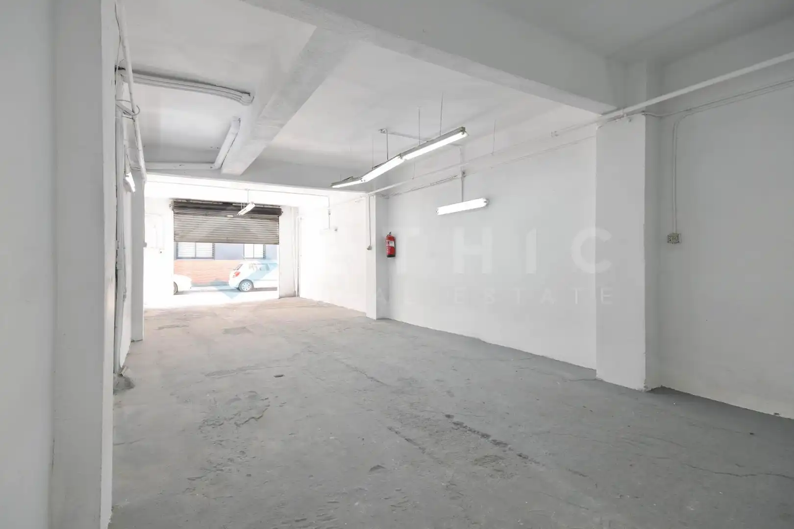 Business premises for sale in Carrer BARCELONA, imagen 2