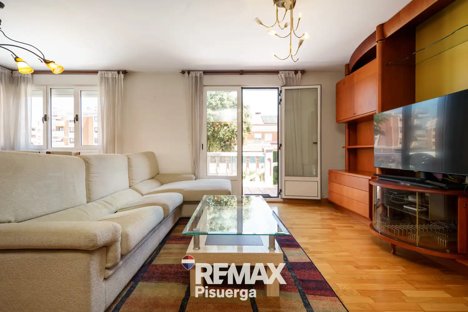 Sala d'estar de Casa o xalet en venda en Valladolid amb Aire condicionat, Calefacció i Terrassa