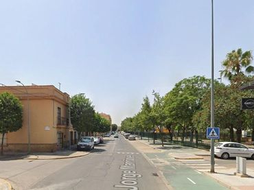 Pis amb ascensor en venda a JORGE MANRIQUE